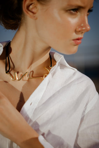 Symposia Choker