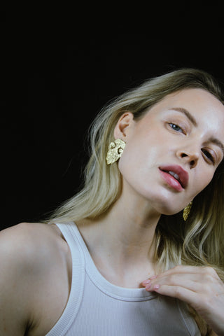Dotus Earrings