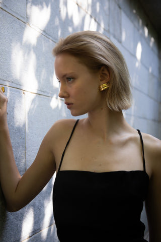 Einai Earrings